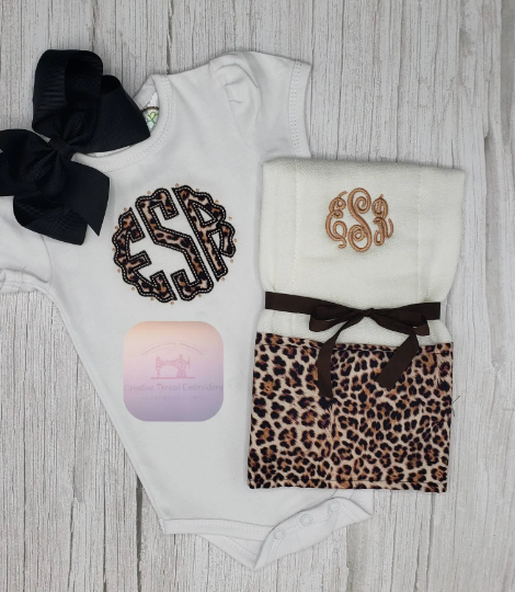 Matching Baby Onesie+Burp Cloth (Applique)